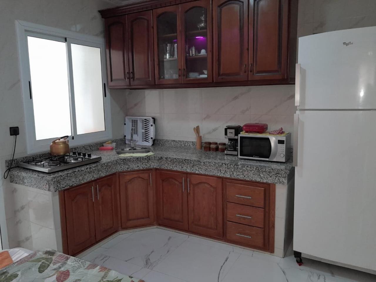 Appartement Lazrak Tangier Exterior photo